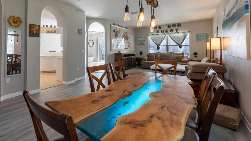 Beautiful 5Bed Pool Home With Game Room Davenport 0*,